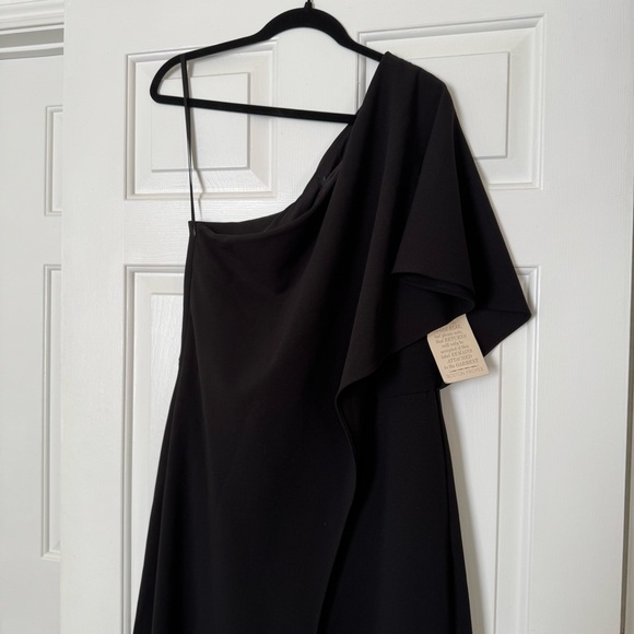 Alexia Admor Black Jumpsuit NWT - Picture 4 of 11